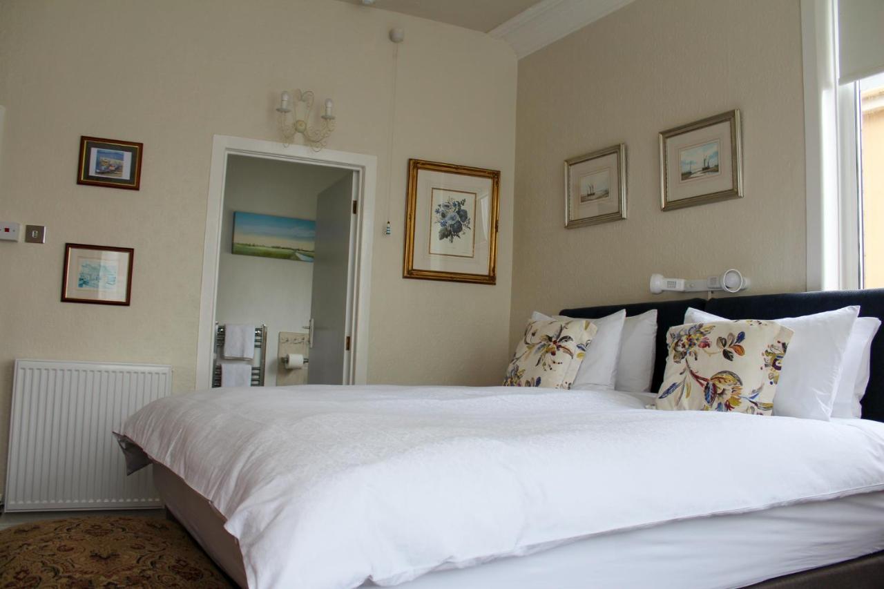 Bed and Breakfast The Gaydon Lytham St Annes Exteriér fotografie
