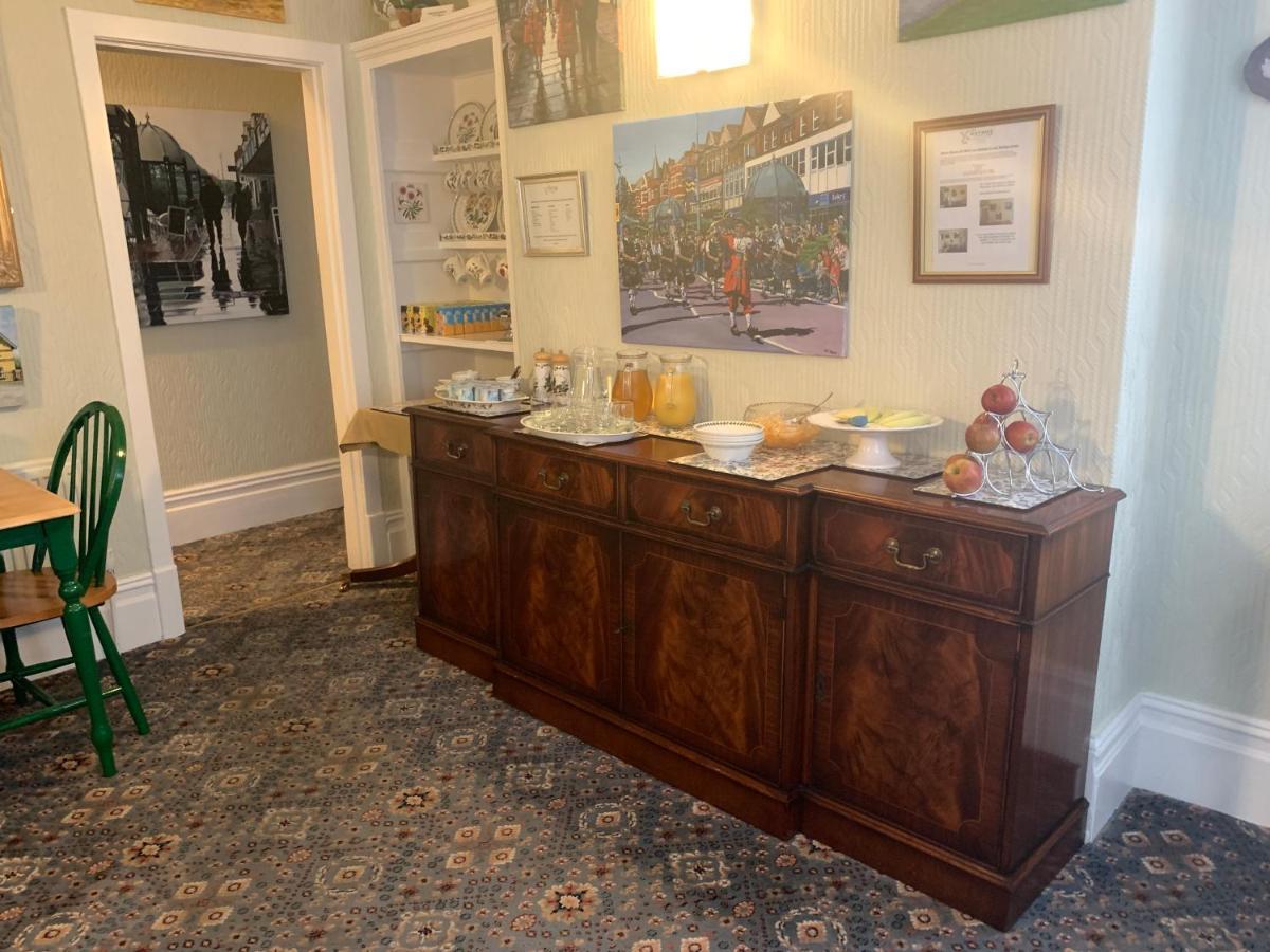 Bed and Breakfast The Gaydon Lytham St Annes Exteriér fotografie